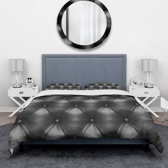 Designart 'Luxury Classic Black Sofa Leather' Modern & Contemporary Bedding Set - Duvet Cover & Shams